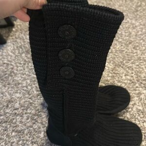 Black sweater UGGS size 8
